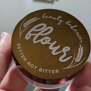 Beauty Bakerie Flour Setting Powder